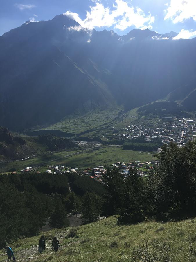 Kazbek View Hostel Stepancminda Zewnętrze zdjęcie