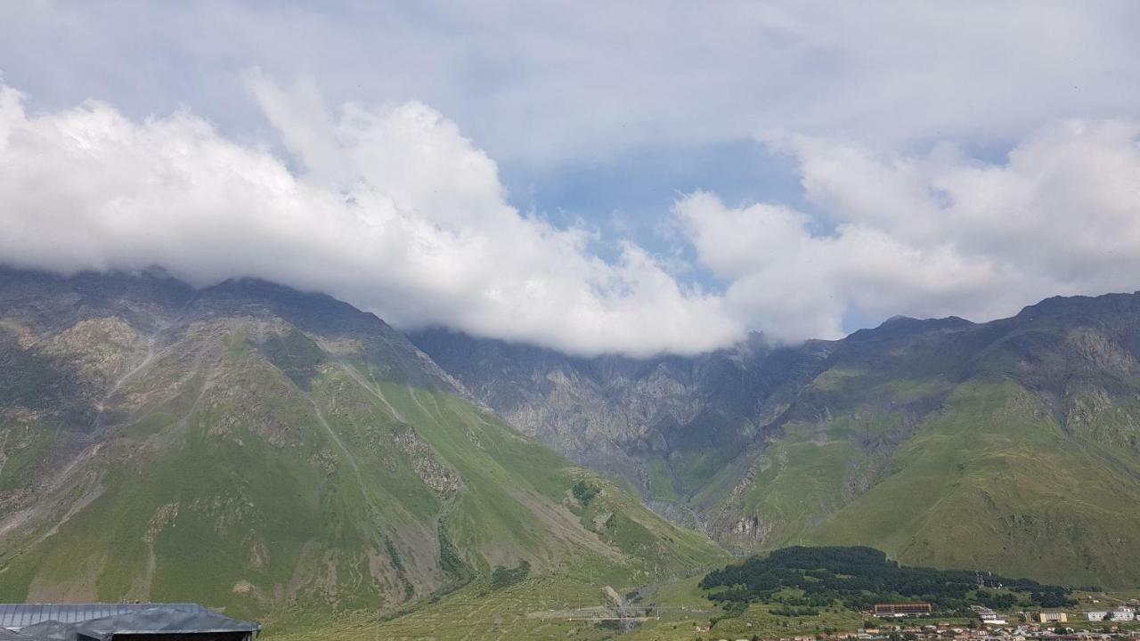 Kazbek View Hostel Stepancminda Zewnętrze zdjęcie